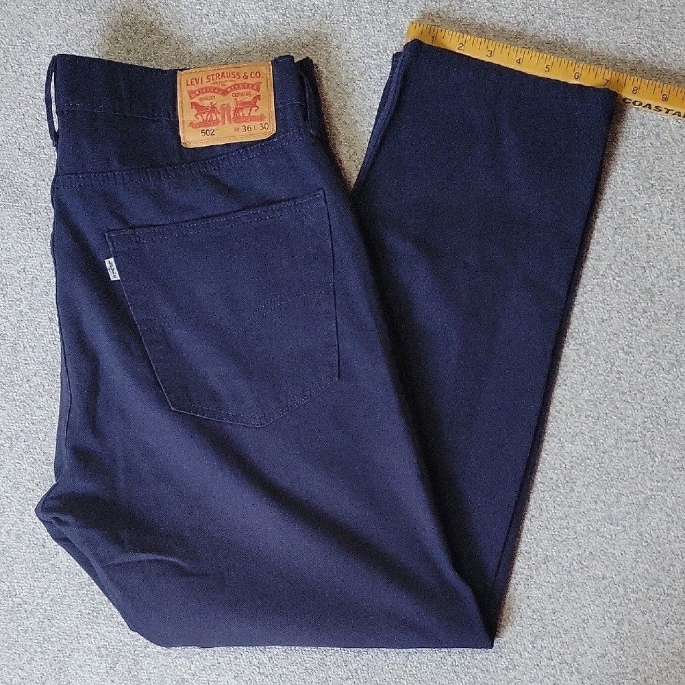 Levi's Blue Straight Jeans Classic Fit Size W 36 L30 - Picture 2 of 7